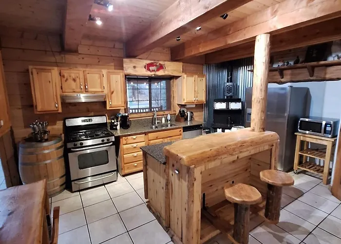 Ferienhaus Among The Pines W Tesla Charger And Game Garage Flagstaff